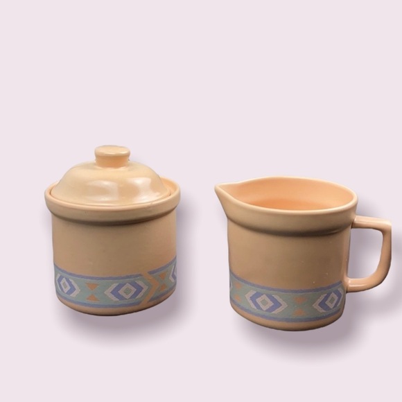 Vintage Southwest sugar and creamer set